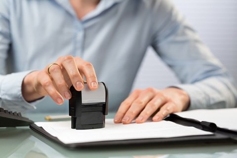 Pieczątka lekarska - aktualne wymogi i wzory w 2025 roku