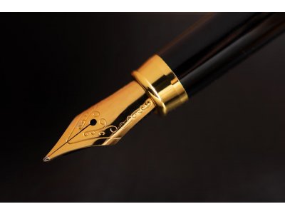 Jaki prezent dla księdza będzie odpowiedni? Inspiracje z duszą