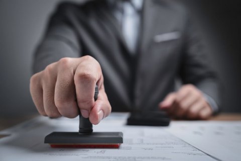 Pieczątki dla firm i ich znaczenie w procesie dokumentacji