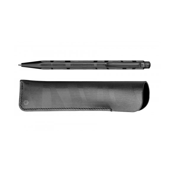 ZESTAW DŁUGOPIS CARAN D’ACHE ECRIDOR BLACK LINES Z ETUI